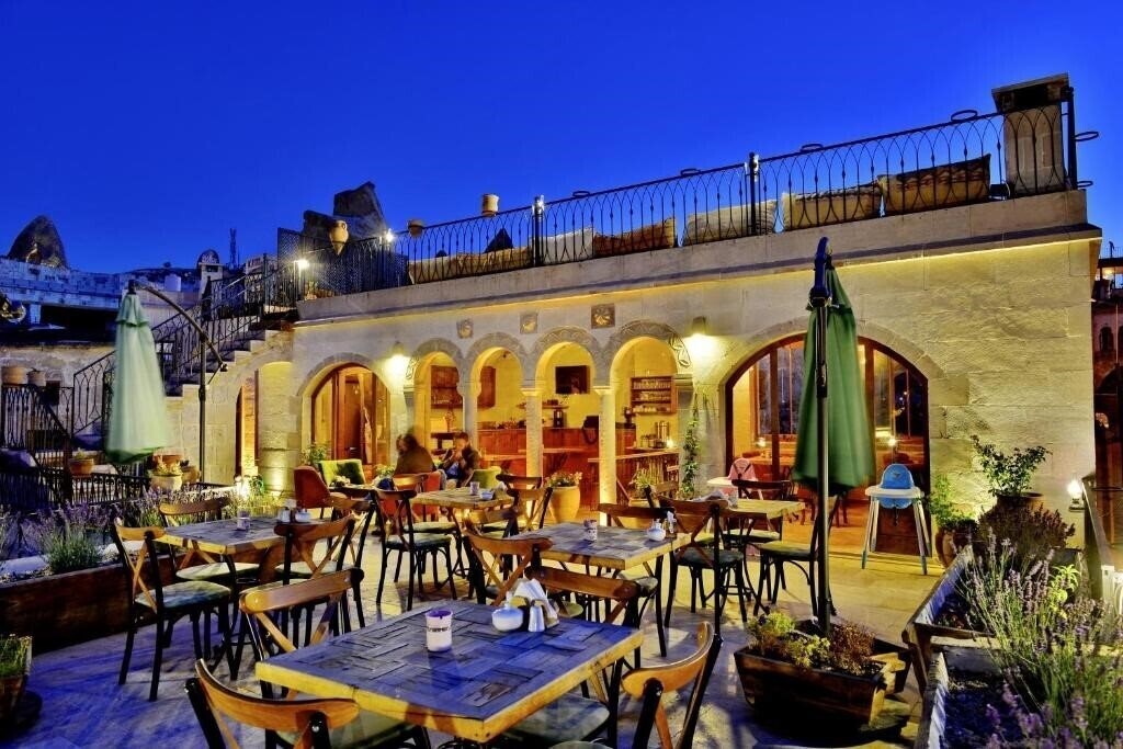 Fotografii Caftan Cave Suites 4*