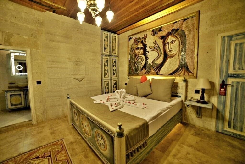 Imaginea Caftan Cave Suites 4*