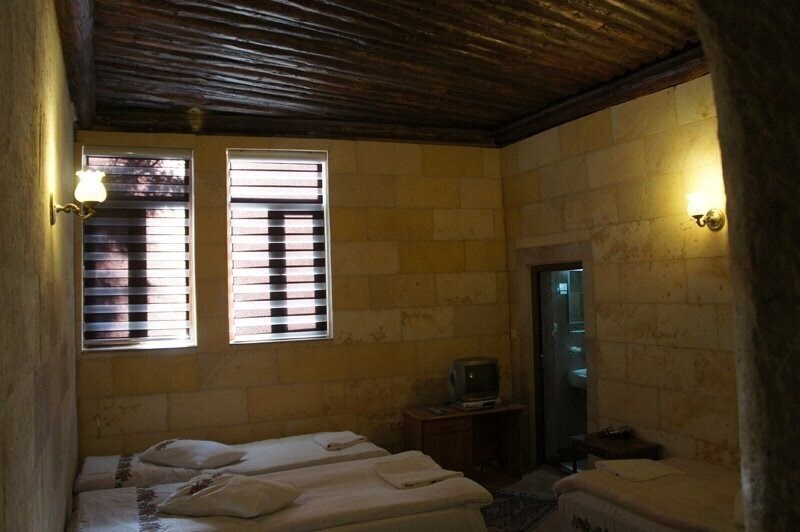 Imaginea Monastery Cave Hotel 3*