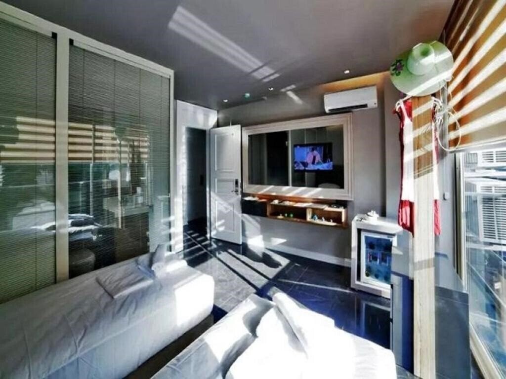 Imaginea Upper House Boutique Hotel (ex. Upperhouse) 4*