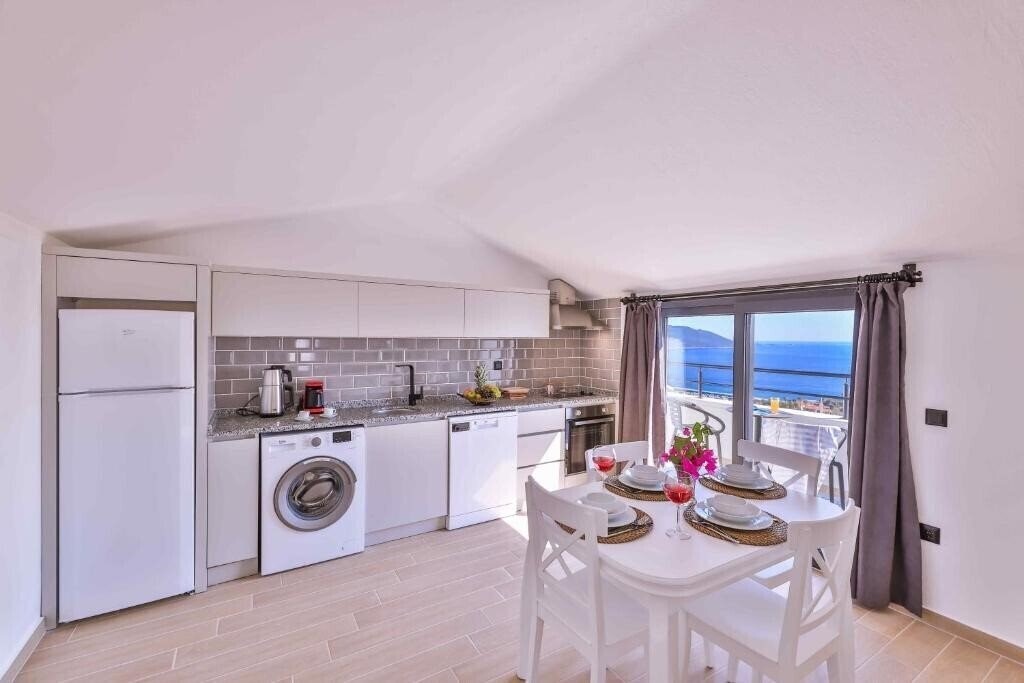 Imaginea Lobelya Suites 4*