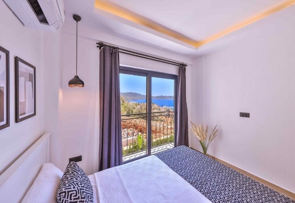 Imaginea Lobelya Suites 4*