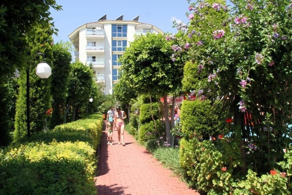 Imaginea Lims Bona Dea Beach Hotel (ex. Lims Bonadea Beach Hotel, Bona Dea Beach) 4*