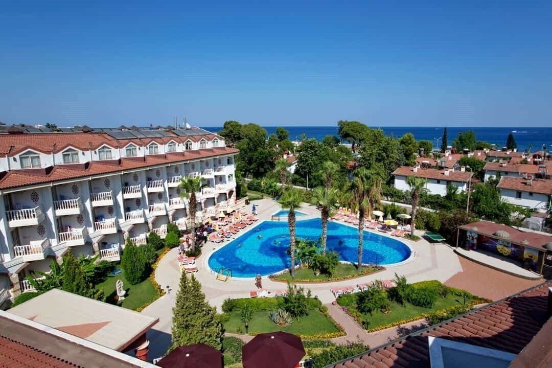 Отель Larissa Sultans Beach Hotel 4*