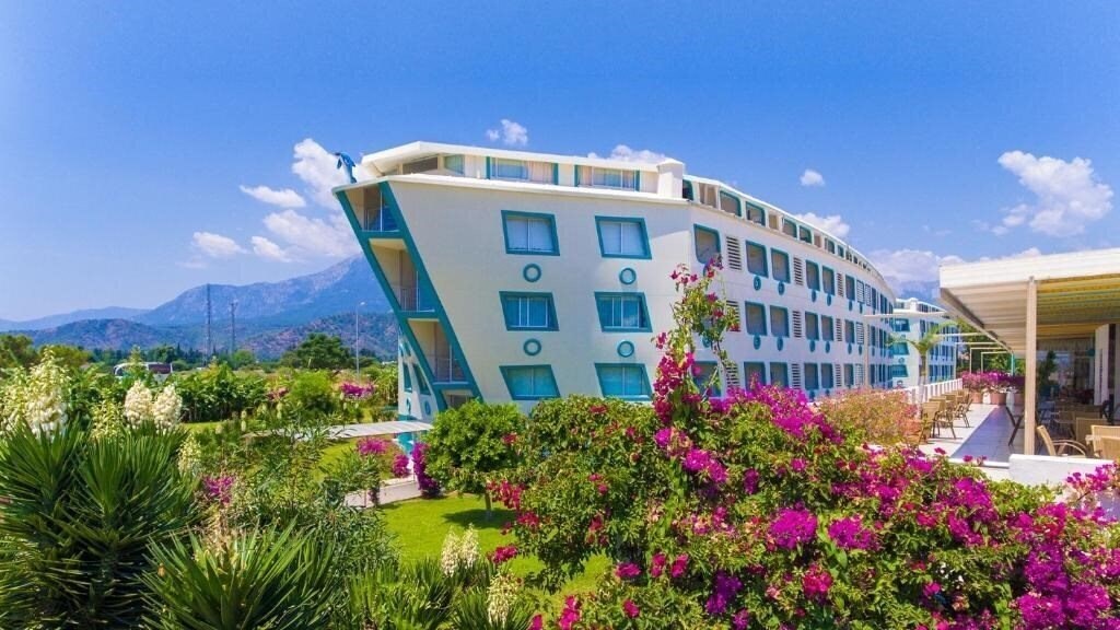 Отель Daima Biz Resort 5*