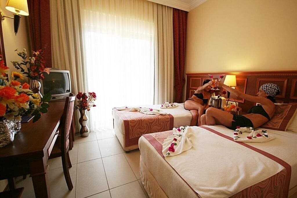 Отель Himeros Beach Hotel (ex. Club Beach Park, Kemer Park Hotel) 4*