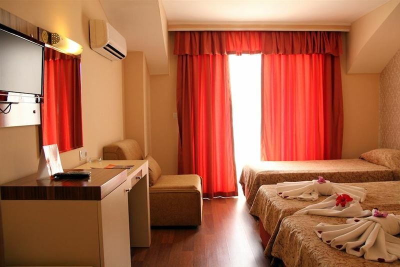 Fotografie Lims Bona Dea Park Hotel 3*