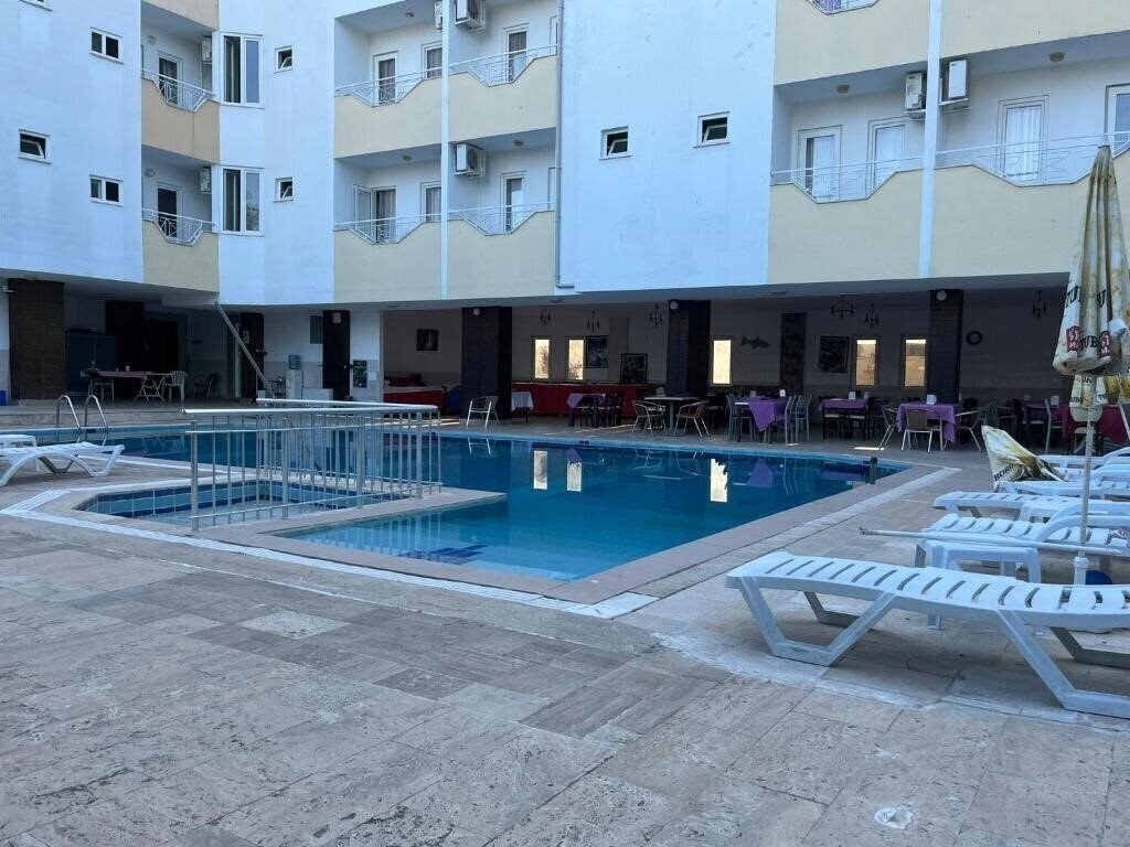 Imaginea Sunshine Mir Hotel 3*