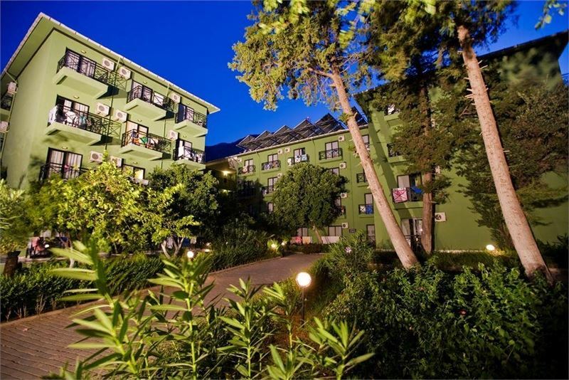 Imaginea Larissa Hotel 4*