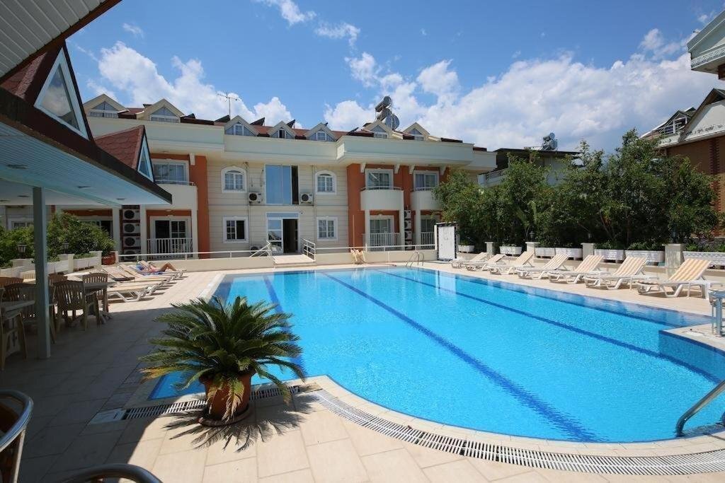 Hotel Savrose Suite Hotel 3*