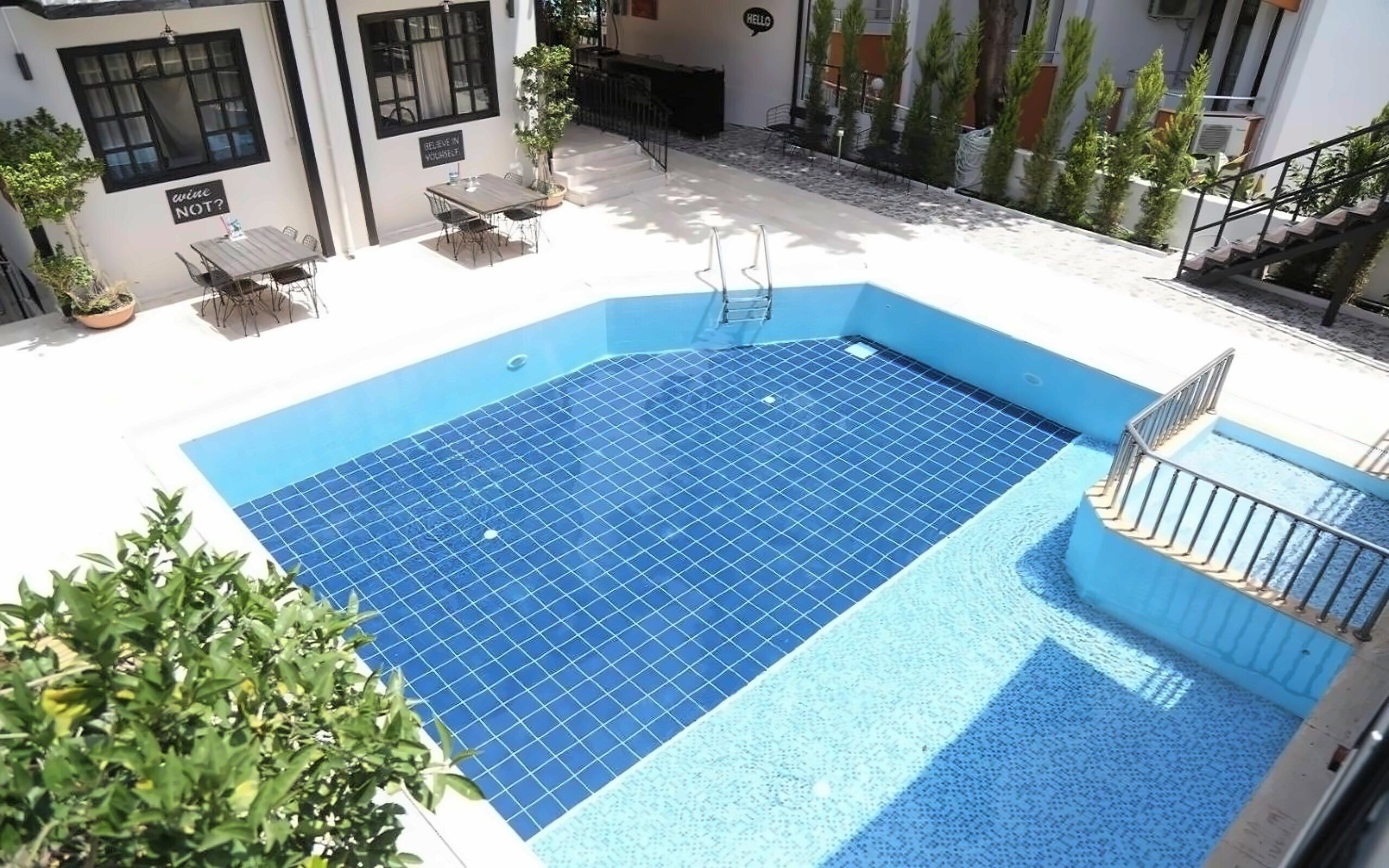 Imaginea Derin Luxury Hotel 3*