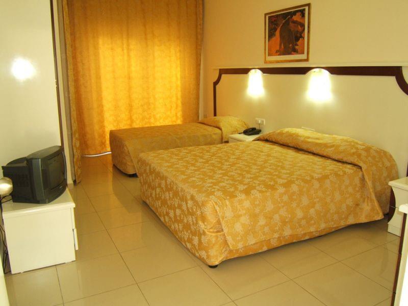 Imaginea Infinity Hotel 3*
