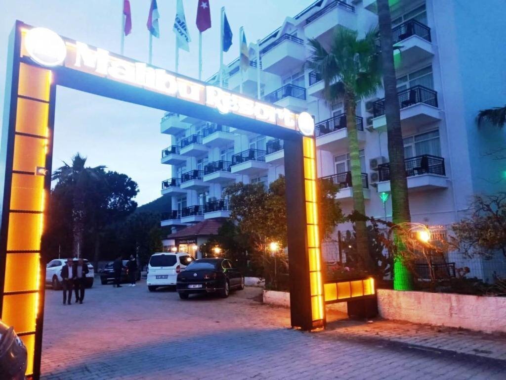 Фото Malibu Resort Hotel 3*