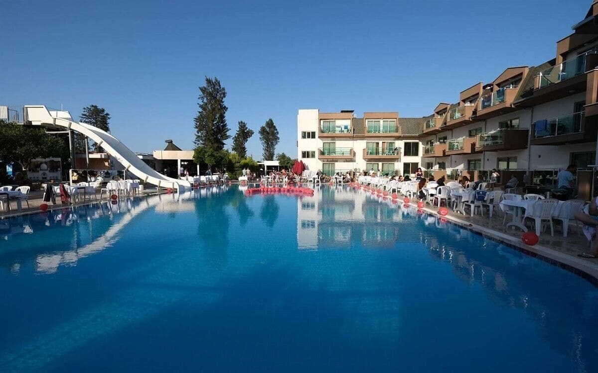 Hotel The Nix Hotel Kemer (ex. Omorfi Garden Resort Hotel, Beralisa Family Garden Resort Hotel, Monna Roza Garden Resort) 4*