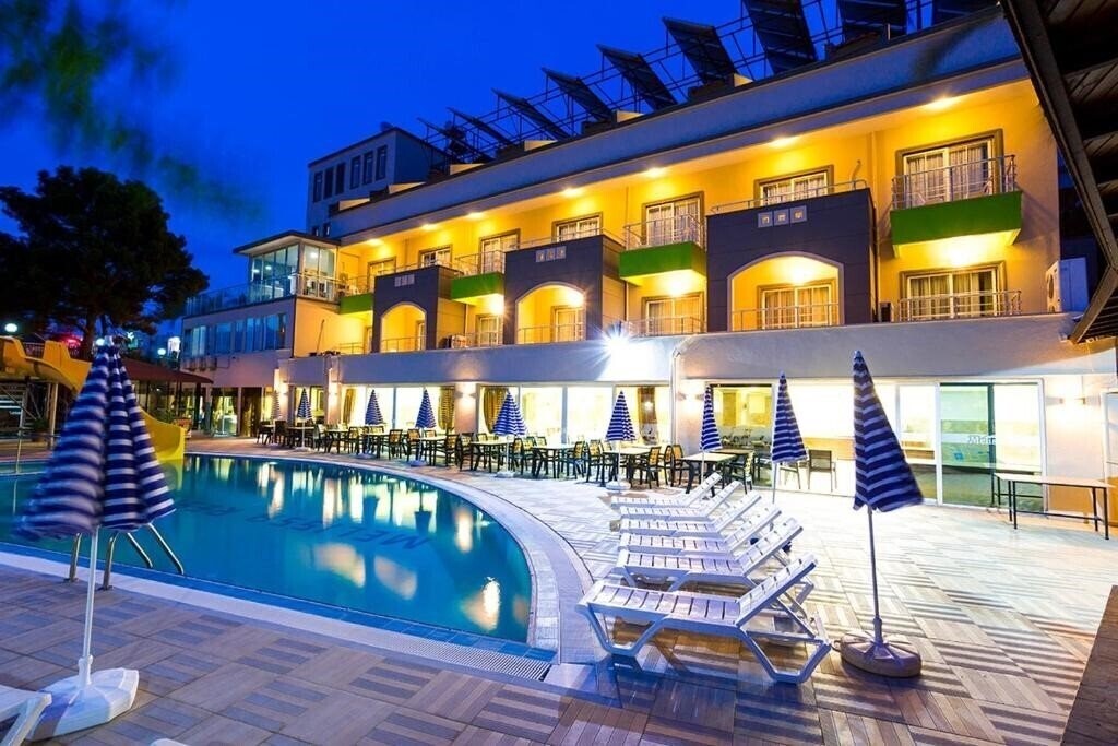 Hotel Rich Melissa Hotel & SPA (ex. Melissa Residence) 3*