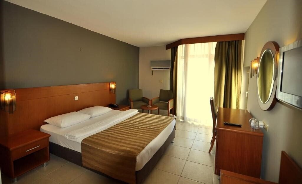 Отель Surtel 3*