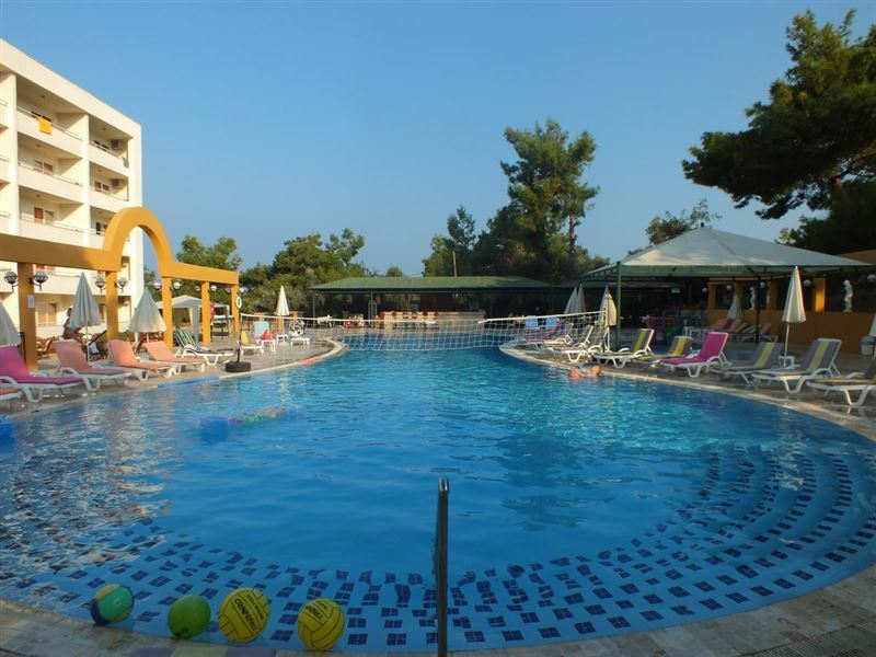 Fotografii Tuntas Apart Hotel Kusadasi 4*