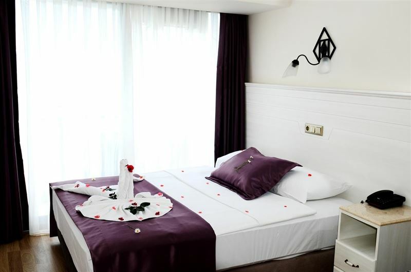 Отель Karaaslan Hotel 4*