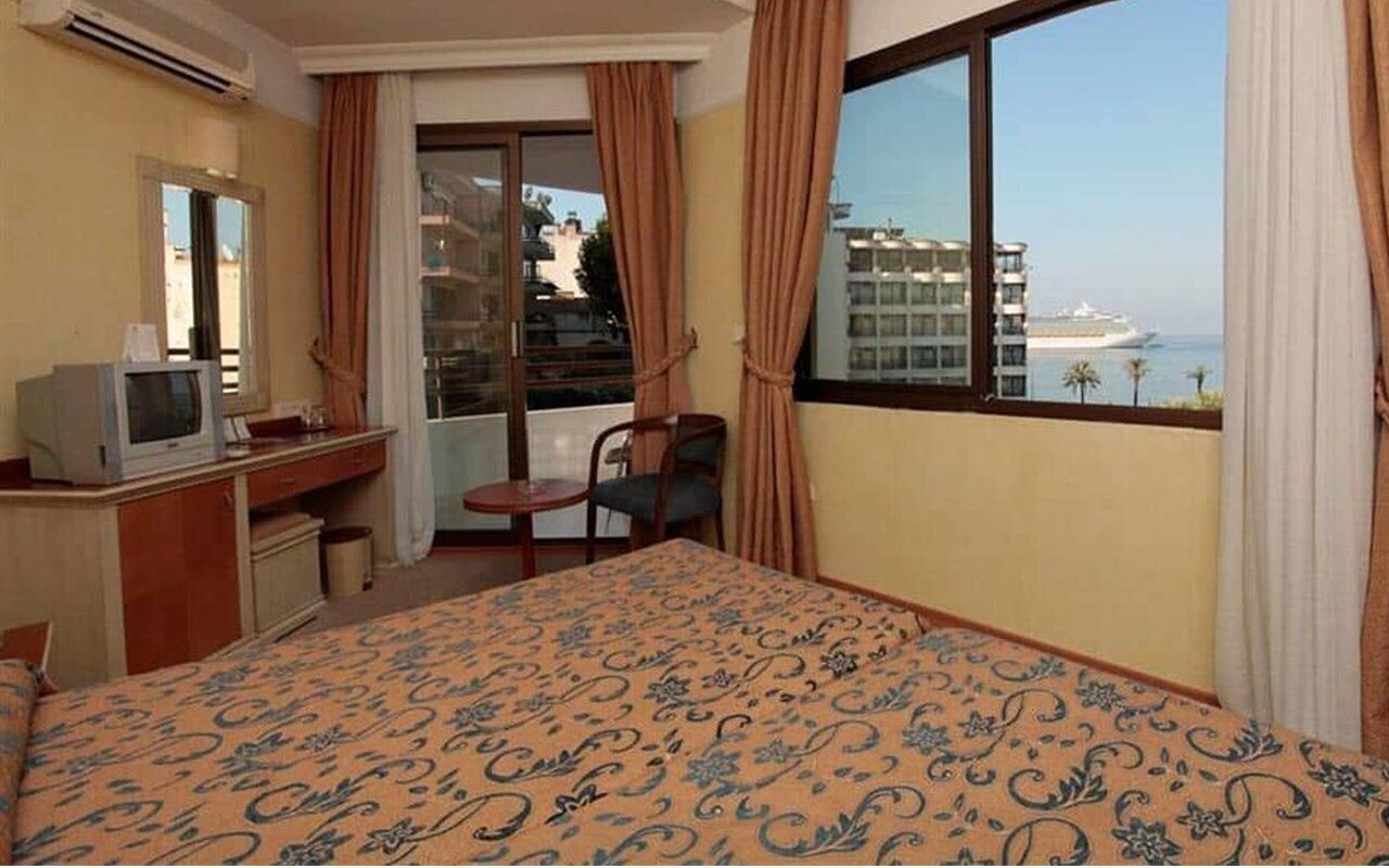 Fotografii Palm Hotel 4*