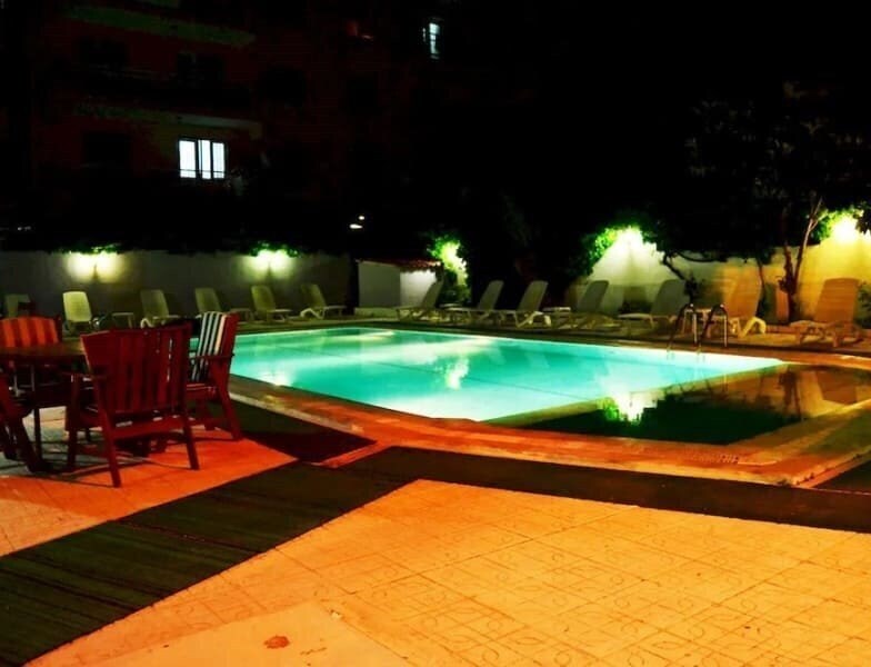 Imaginea Ayda Hotel 2*