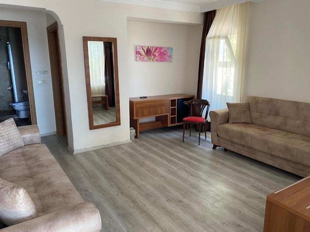 Imaginea Melis Hotel 3*