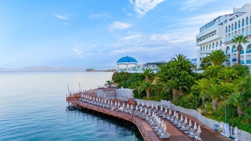 Hotel Infinity by Yelken Kusadasi (ex. Imbat Hotel) 5*