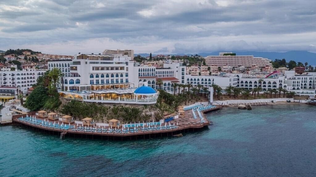 Fotografie Infinity by Yelken Kusadasi (ex. Imbat Hotel) 5*