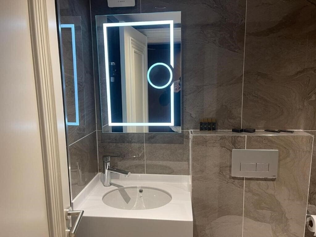 Imaginea The Biancho Hotel Old City 4*