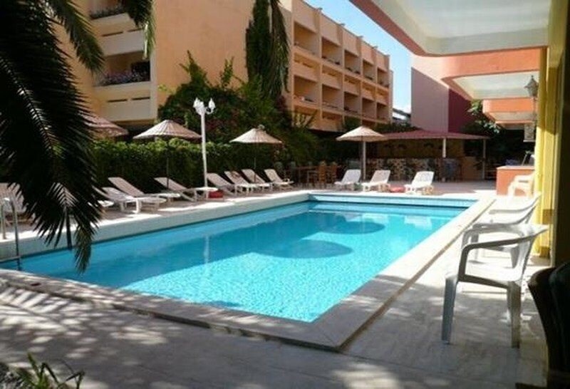 Imaginea Green Palm Hotel 2*