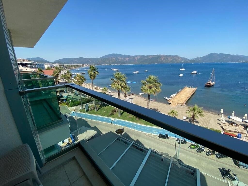 Фото Bliss Beach (ex. Yuzbasi Hotel) 3*