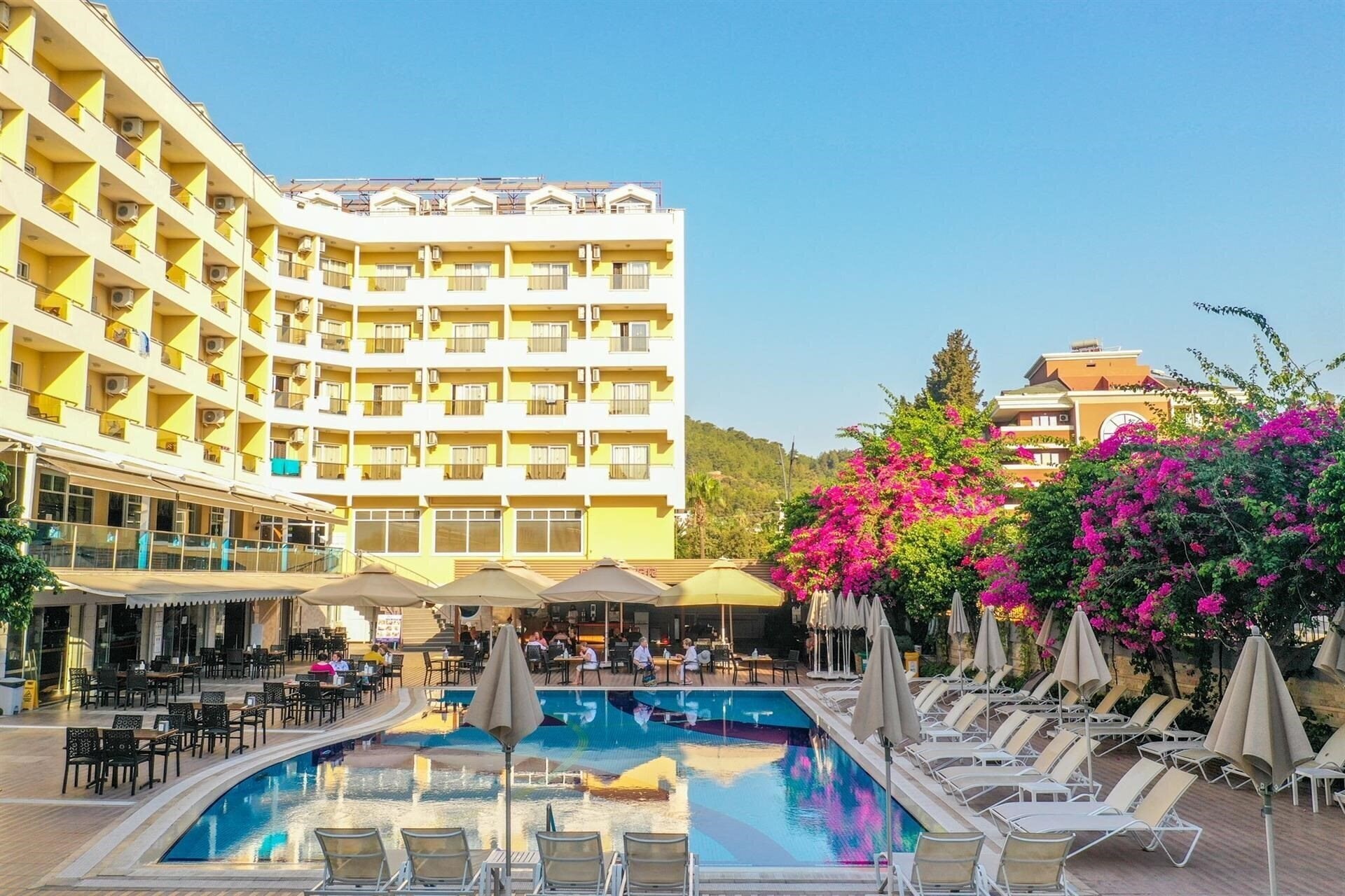 Fotografie Prestige Garden Hotel 4*