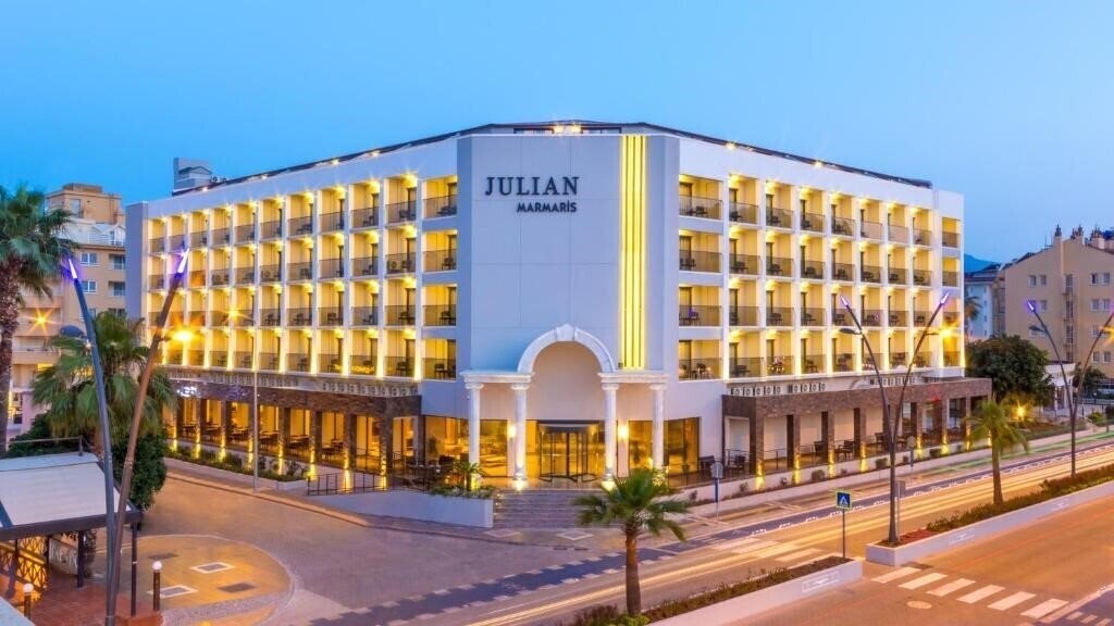 Hotel Julian Marmaris 4*