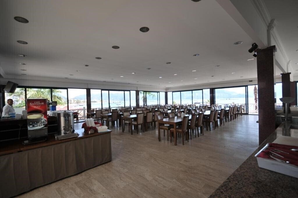 Imaginea Class Unique Beach (ex. Class Beach Hotel, Class Beach Hotel Marmaris) 3*