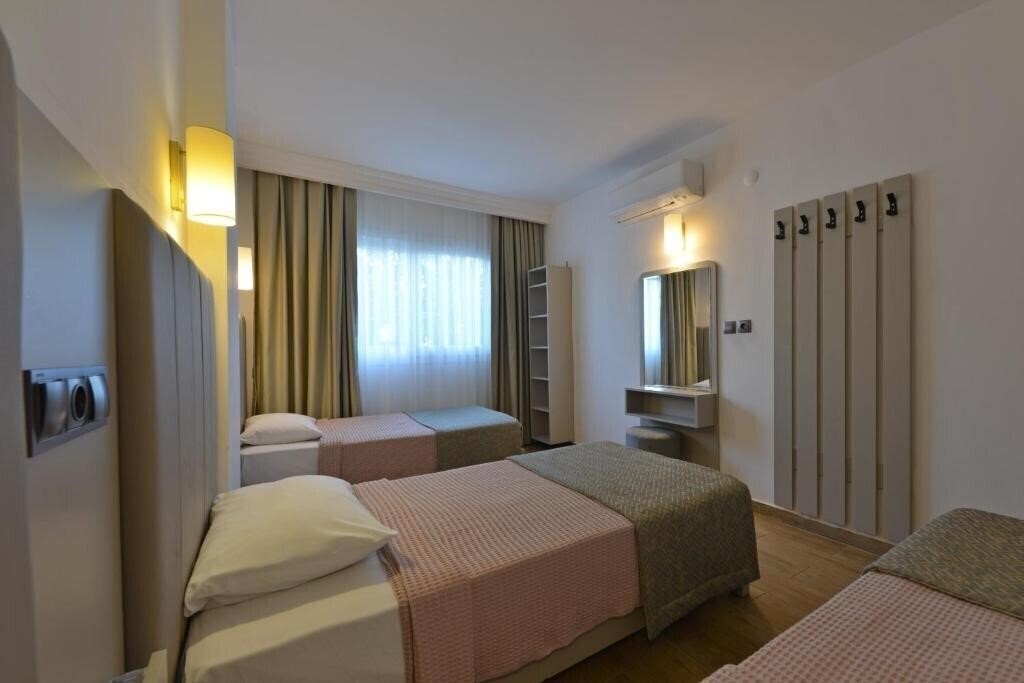 Фотография Golden Orange Apart 3*