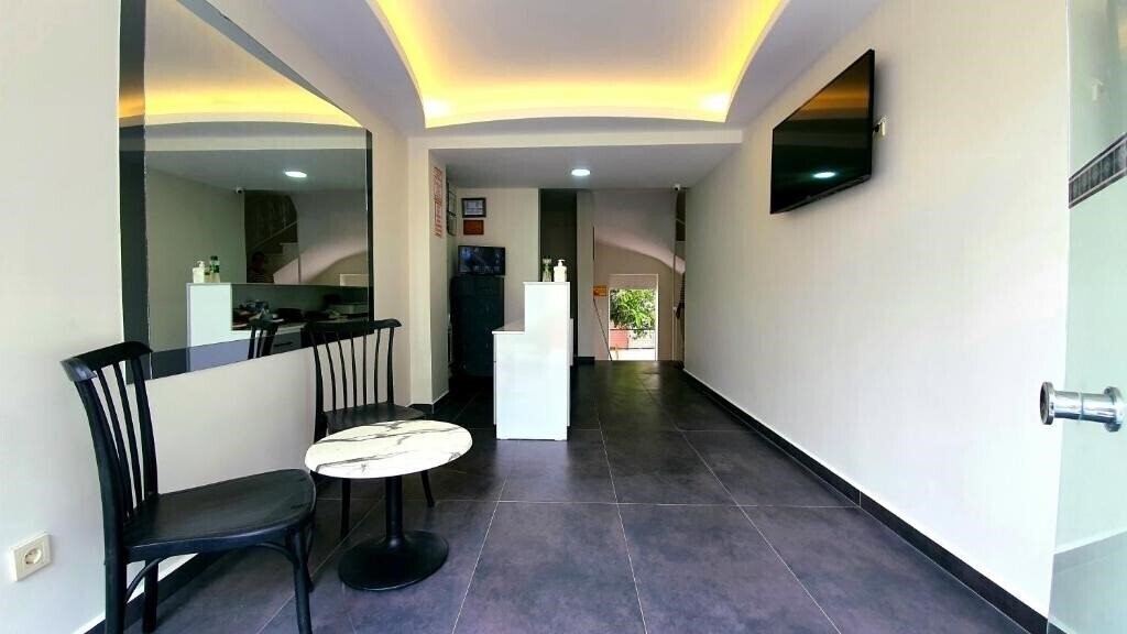 Imaginea Ressa Apart 3*