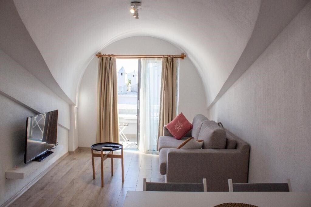 Imaginea Aloha Suites Mediterranean Houses 3*