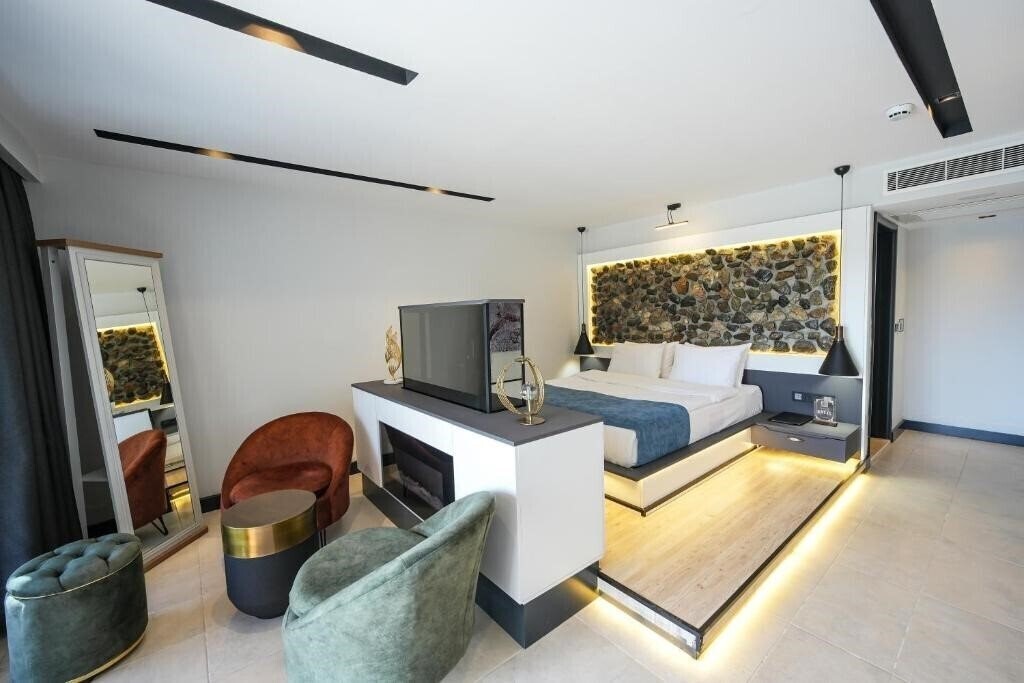 Imaginea Ramitos Hotel Turunc (ex. Ramitos Boutique Hotel) 4*