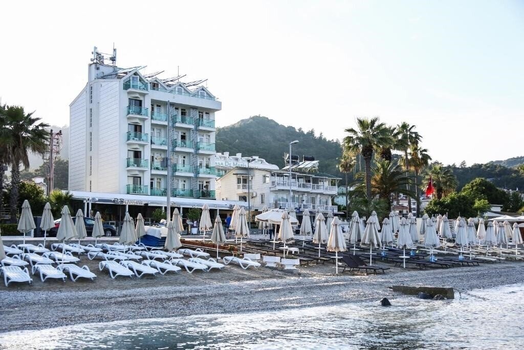 Фотография B&B Yuzbasi Beach (ex. Bliss Beach, Yuzbasi Hotel) 3*