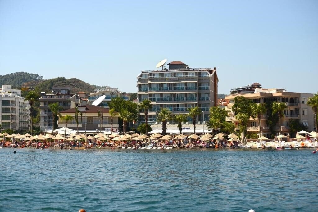 Hotel Maris Beach Hotel 3*