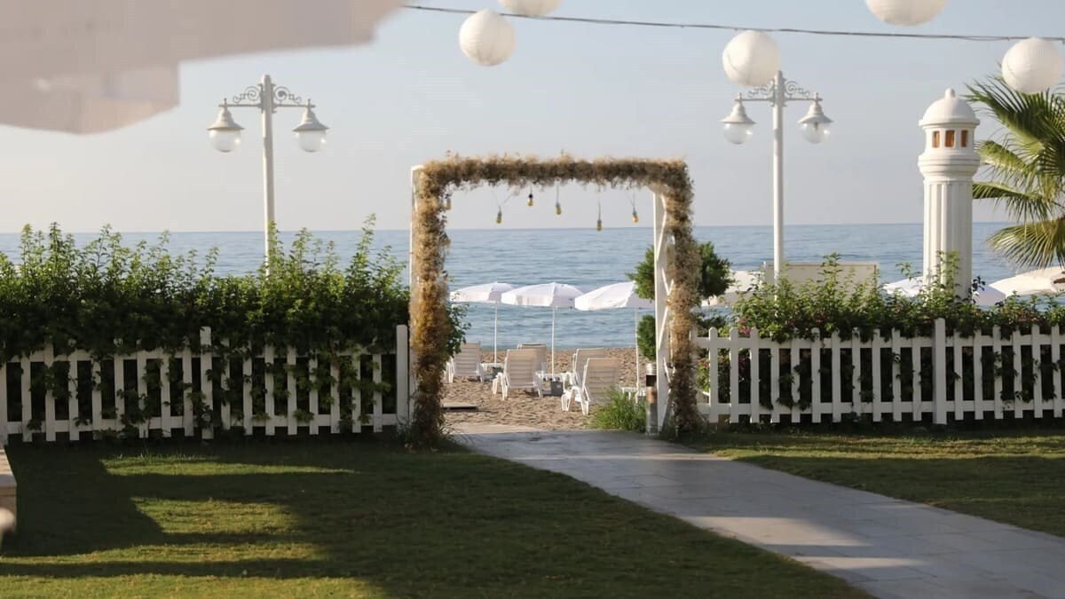 Imaginea Sahil Marti Hotel 4*