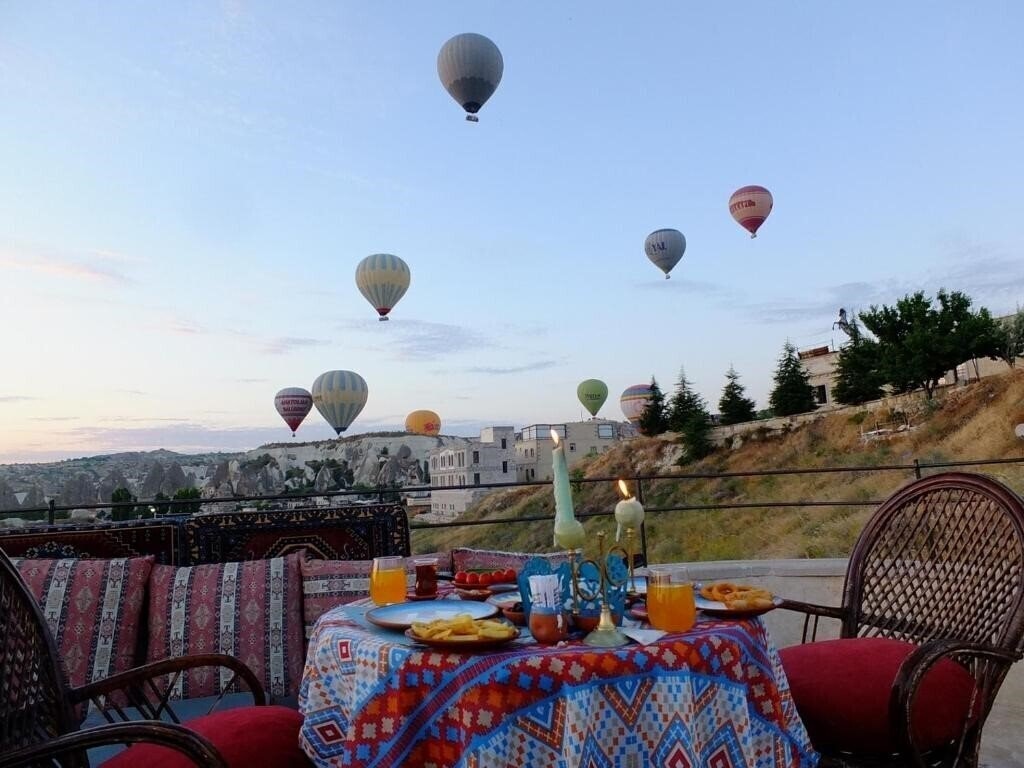Imaginea Balloon Cave Hotel 3*