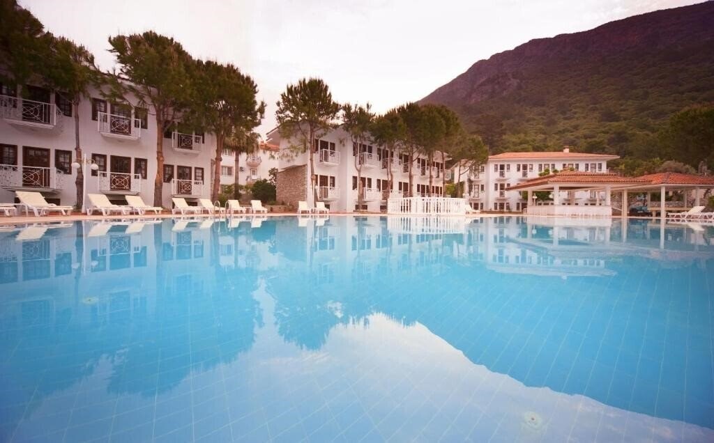 Fotografie White Hotel 3*