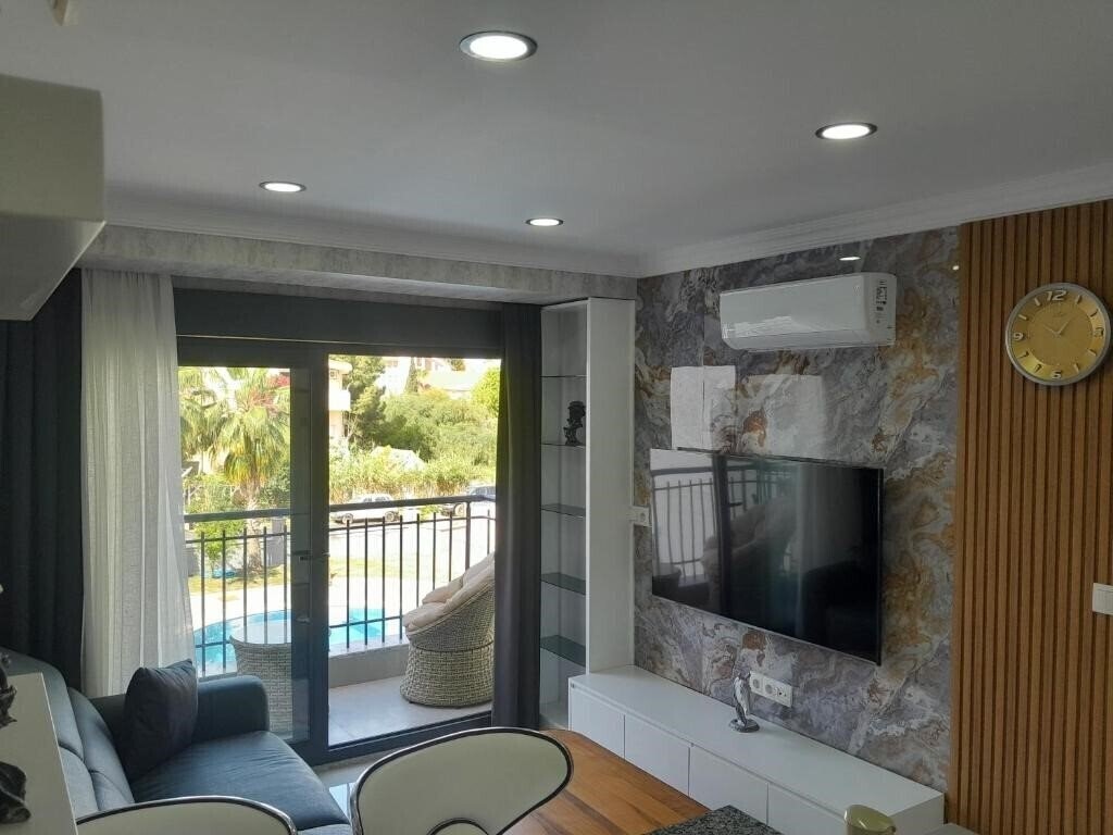 Imaginea Side by Lotus (ex. Mediterranean Garden Apart Hotel) 3*