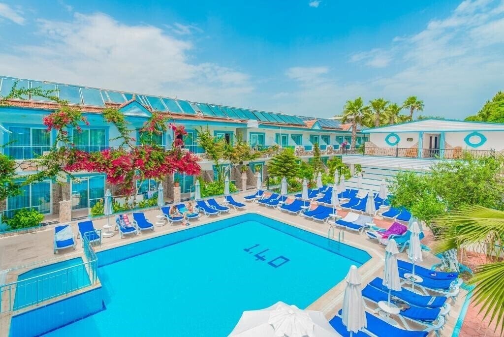 Hotel Sunberk 3*