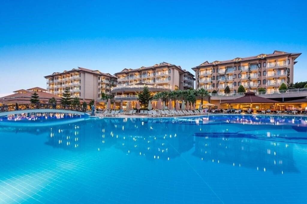 Hotel Adalya Art Side 5*