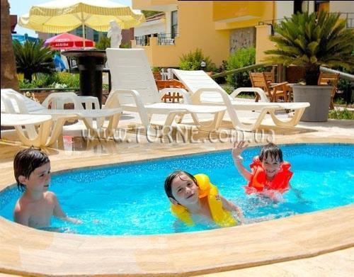 Hotel Side Artemis 3*