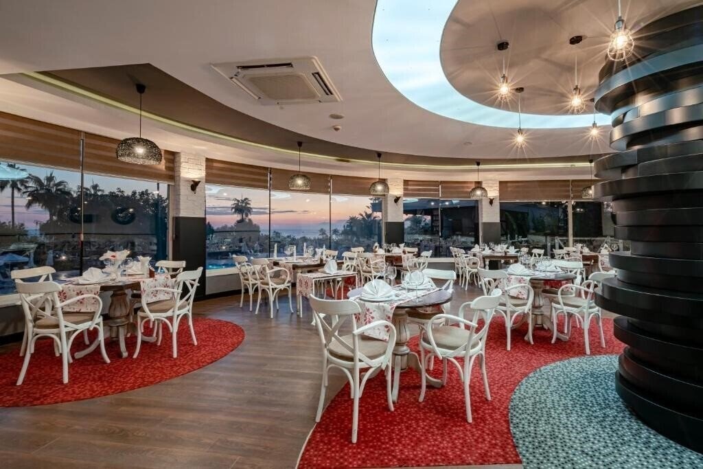 Fotografie Iz Flower Side Beach 4*