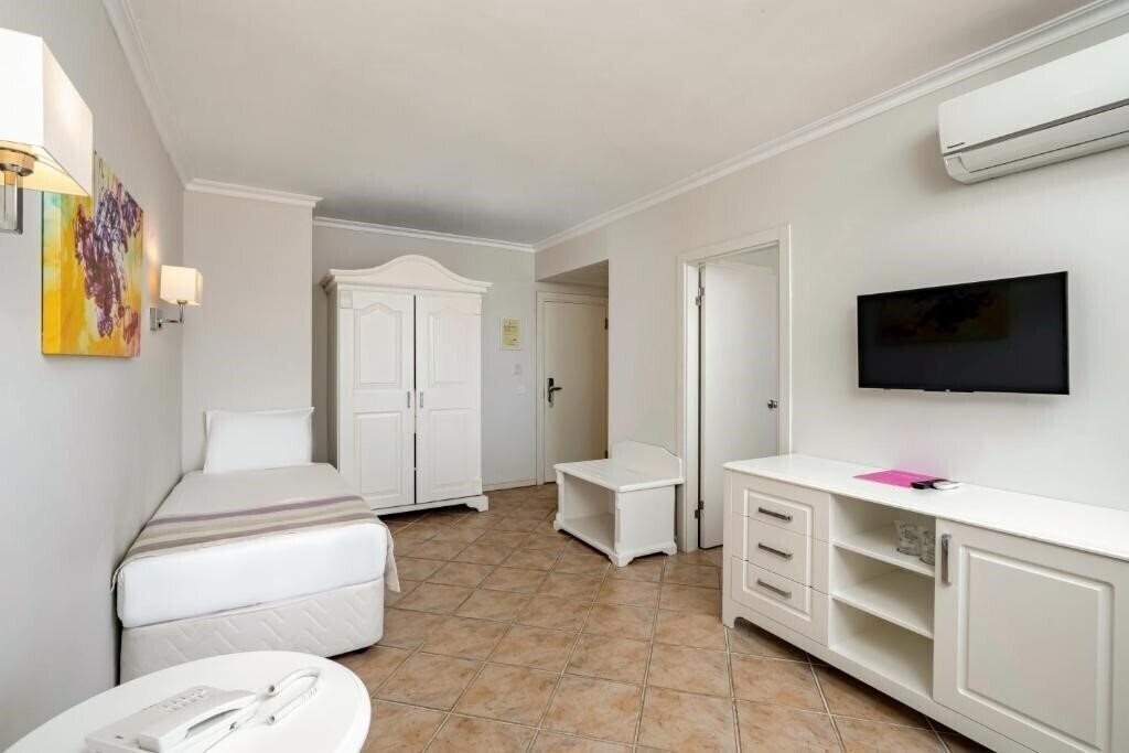 Imaginea Iz Flower Side Beach 4*