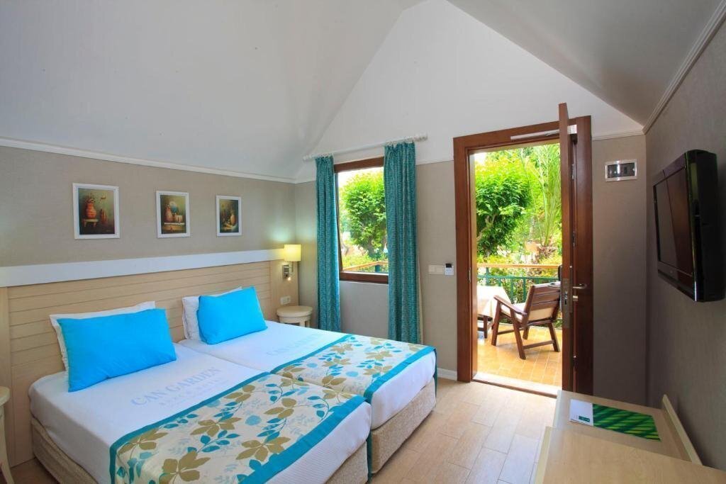 Hotel Can Garden Beach 4*