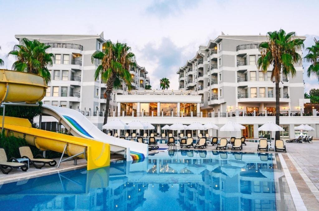 Фото Royal Atlantis Beach 4*